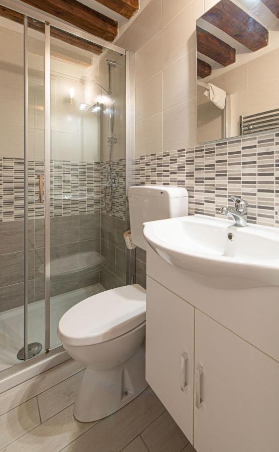 Ca' Leoncino - Venice Canal Front Apartment 外观 照片